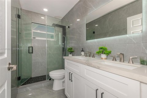 Купить виллу или дом в Пемброк-Пайнс, Флорида 4 спальни, 141.03м2, № 2023969 - фото 14