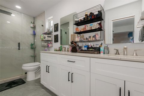 Купить виллу или дом в Пемброк-Пайнс, Флорида 4 спальни, 141.03м2, № 2023969 - фото 21