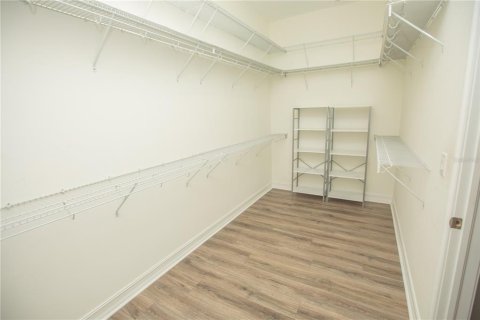 Casa en venta en Wesley Chapel, Florida, 4 dormitorios, 243.13 m2 № 1901559 - foto 24
