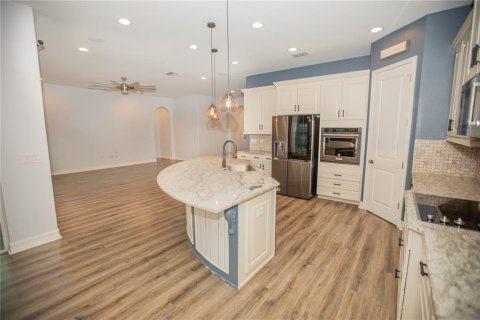 Casa en venta en Wesley Chapel, Florida, 4 dormitorios, 243.13 m2 № 1901559 - foto 13