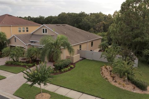 Casa en venta en Wesley Chapel, Florida, 4 dormitorios, 243.13 m2 № 1901559 - foto 4