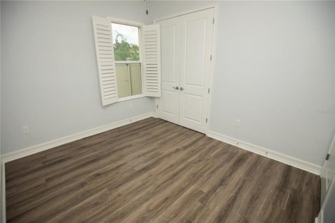 Casa en venta en Wesley Chapel, Florida, 4 dormitorios, 243.13 m2 № 1901559 - foto 30