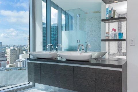 Copropriété à vendre à Miami, Floride: 2 chambres, 142.98 m2 № 2183484 - photo 22