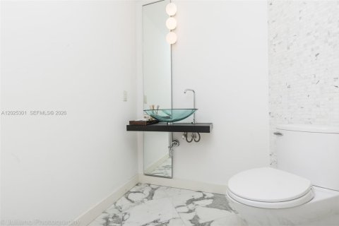Copropriété à vendre à Miami, Floride: 2 chambres, 142.98 m2 № 2183484 - photo 12