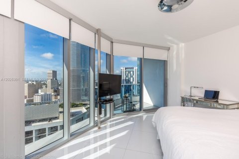 Copropriété à vendre à Miami, Floride: 2 chambres, 142.98 m2 № 2183484 - photo 17