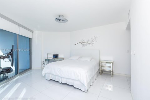 Copropriété à vendre à Miami, Floride: 2 chambres, 142.98 m2 № 2183484 - photo 15