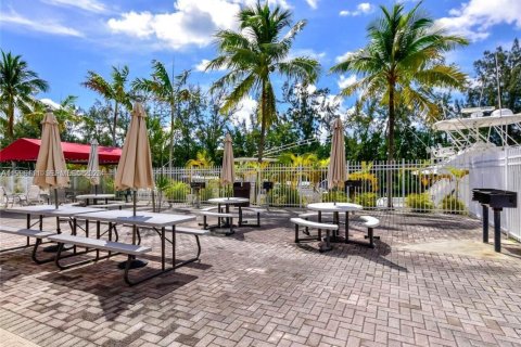 Copropriété à vendre à North Miami Beach, Floride: 41.34 m2 № 2058376 - photo 30