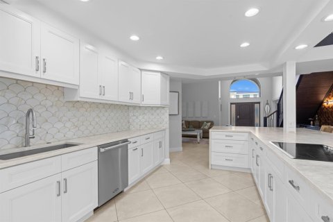 Casa en alquiler en Delray Beach, Florida, 4 dormitorios, 243.78 m2 № 2077714 - foto 5