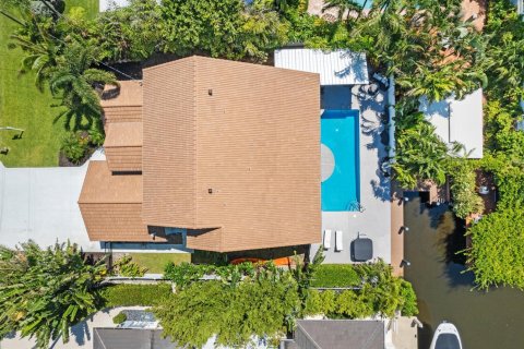 Casa en Delray Beach, Florida 4 dormitorios, 243.78 m2 № 2077714