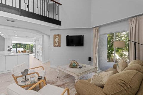 Casa en alquiler en Delray Beach, Florida, 4 dormitorios, 243.78 m2 № 2077714 - foto 4