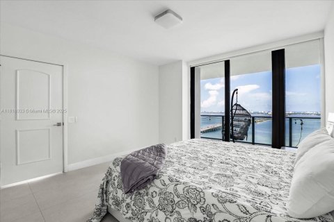 Condo in Miami, Florida, 3 bedrooms  № 1775251 - photo 18