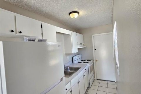 Appartement à louer à Lake Wales, Floride: 1 chambre, 56.86 m2 № 1903417 - photo 6