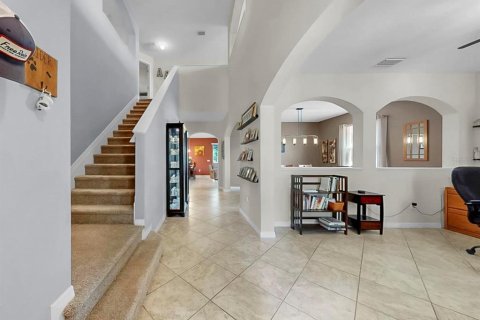 House in Parrish, Florida 5 bedrooms, 344.3 sq.m. № 2222051 - photo 4