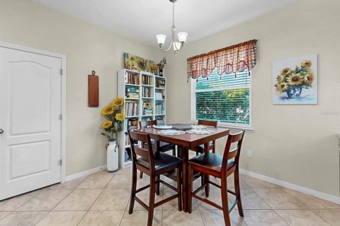 House in Parrish, Florida 5 bedrooms, 344.3 sq.m. № 2222051 - photo 14