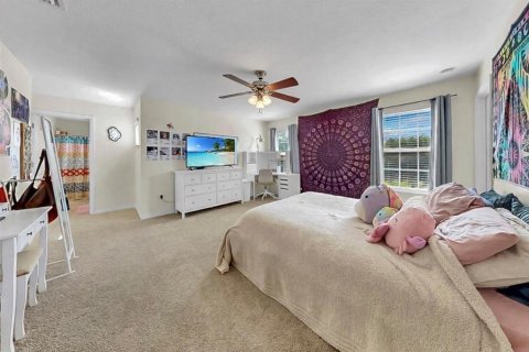 House in Parrish, Florida 5 bedrooms, 344.3 sq.m. № 2222051 - photo 30