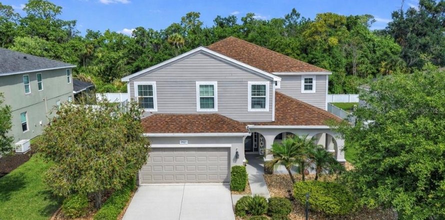 House in Parrish, Florida 5 bedrooms, 344.3 sq.m. № 2222051