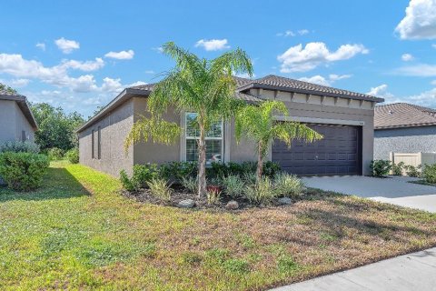 Villa ou maison à louer à Wimauma, Floride: 4 chambres, 171.03 m2 № 2165892 - photo 3