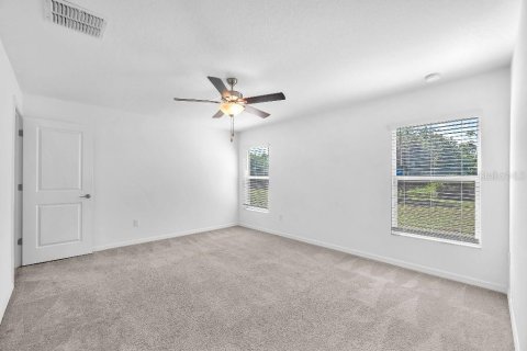 Villa ou maison à louer à Wimauma, Floride: 4 chambres, 171.03 m2 № 2165892 - photo 9