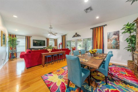Casa en venta en The Villages, Florida, 3 dormitorios, 195.75 m2 № 1905471 - foto 11