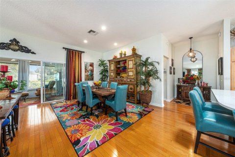 Casa en venta en The Villages, Florida, 3 dormitorios, 195.75 m2 № 1905471 - foto 12