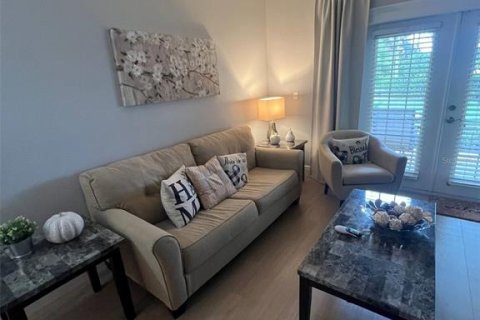 Condo in Four Corners, Florida, 3 bedrooms  № 1540318 - photo 3