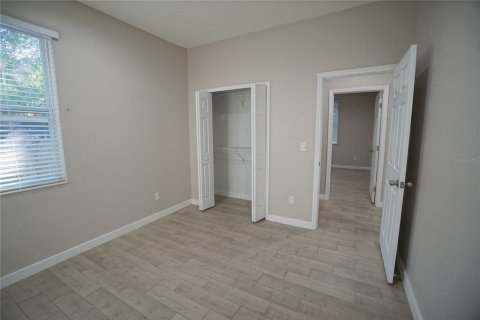 Adosado en alquiler en Tampa, Florida, 3 dormitorios, 120.12 m2 № 1910478 - foto 10