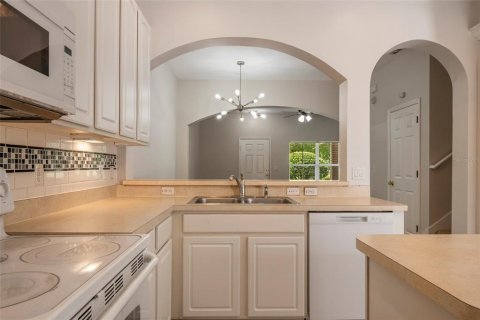 Townhouse in Orlando, Florida 3 bedrooms, 135.64 sq.m. № 2398756 - photo 11