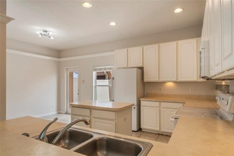 Townhouse in Orlando, Florida 3 bedrooms, 135.64 sq.m. № 2398756 - photo 14