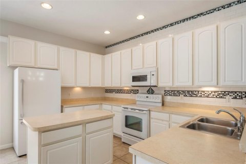 Townhouse in Orlando, Florida 3 bedrooms, 135.64 sq.m. № 2398756 - photo 7