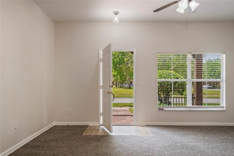 Townhouse in Orlando, Florida 3 bedrooms, 135.64 sq.m. № 2398756 - photo 4