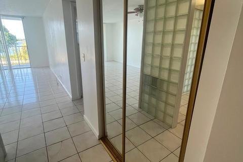 Condo in West Palm Beach, Florida, 1 bedroom № 2378771 - photo 5