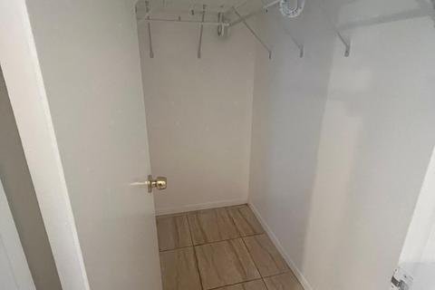 Condo in West Palm Beach, Florida, 1 bedroom № 2378771 - photo 7