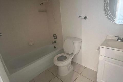 Condo in West Palm Beach, Florida, 1 bedroom № 2378771 - photo 8