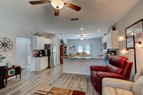 Villa ou maison à vendre à Hastings, Floride: 3 chambres, 112.04 m2 № 1821094 - photo 3