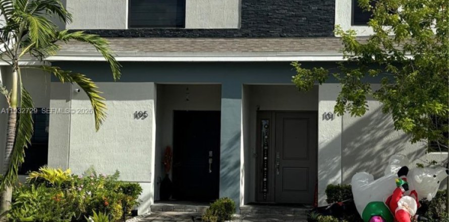 Таунхаус в Флорида-Сити, Флорида 3 спальни, 127.83м2 № 2053484