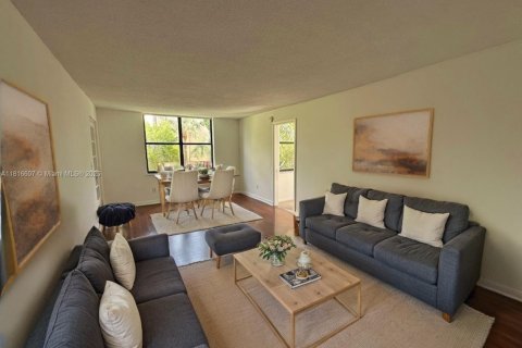 Condominio en venta en Miami, Florida, 3 dormitorios, 112.32 m2 № 2013293 - foto 4