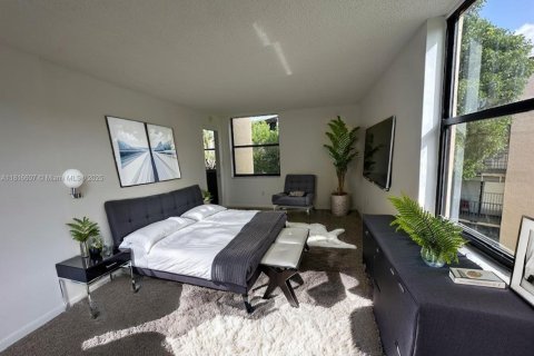Condominio en venta en Miami, Florida, 3 dormitorios, 112.32 m2 № 2013293 - foto 7