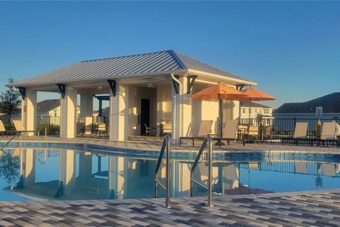 House in Palmetto, Florida 4 bedrooms, 237.37 sq.m. № 2094962 - photo 4