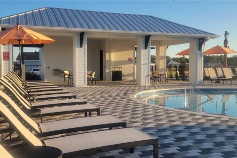 House in Palmetto, Florida 4 bedrooms, 237.37 sq.m. № 2094962 - photo 3