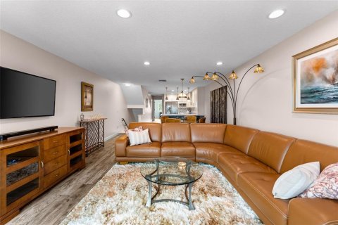 Adosado en venta en Indian Rocks Beach, Florida, 3 dormitorios, 153.85 m2 № 2100019 - foto 19