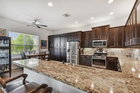 Casa en alquiler en Wesley Chapel, Florida, 5 dormitorios, 314.1 m2 № 1895207 - foto 14