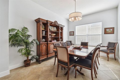 Casa en alquiler en Wesley Chapel, Florida, 5 dormitorios, 314.1 m2 № 1895207 - foto 10