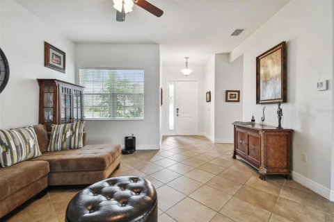 Casa en alquiler en Wesley Chapel, Florida, 5 dormitorios, 314.1 m2 № 1895207 - foto 7