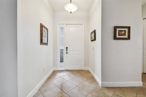 Casa en alquiler en Wesley Chapel, Florida, 5 dormitorios, 314.1 m2 № 1895207 - foto 3