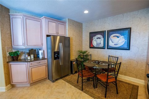 Condo in Orlando, Florida, 3 bedrooms  № 1559306 - photo 6