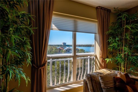 Condo in Orlando, Florida, 3 bedrooms  № 1559306 - photo 22