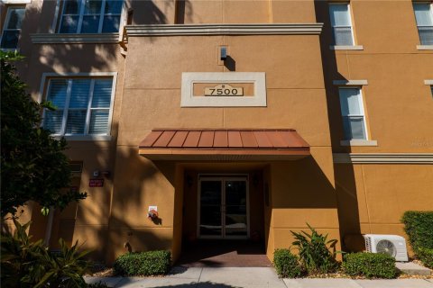 Condo in Orlando, Florida, 3 bedrooms  № 1559306 - photo 3