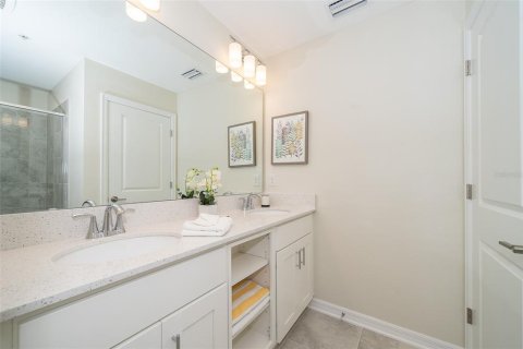 Condominio en venta en Kissimmee, Florida, 2 dormitorios, 111.11 m2 № 1733392 - foto 19
