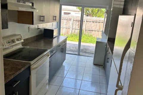 Снять в аренду виллу или дом в Хомстед, Флорида 3 спальни, 105.91м2, № 2004723 - фото 20