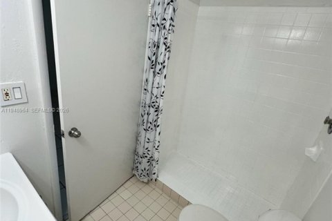 Снять в аренду виллу или дом в Хомстед, Флорида 3 спальни, 105.91м2, № 2004723 - фото 4